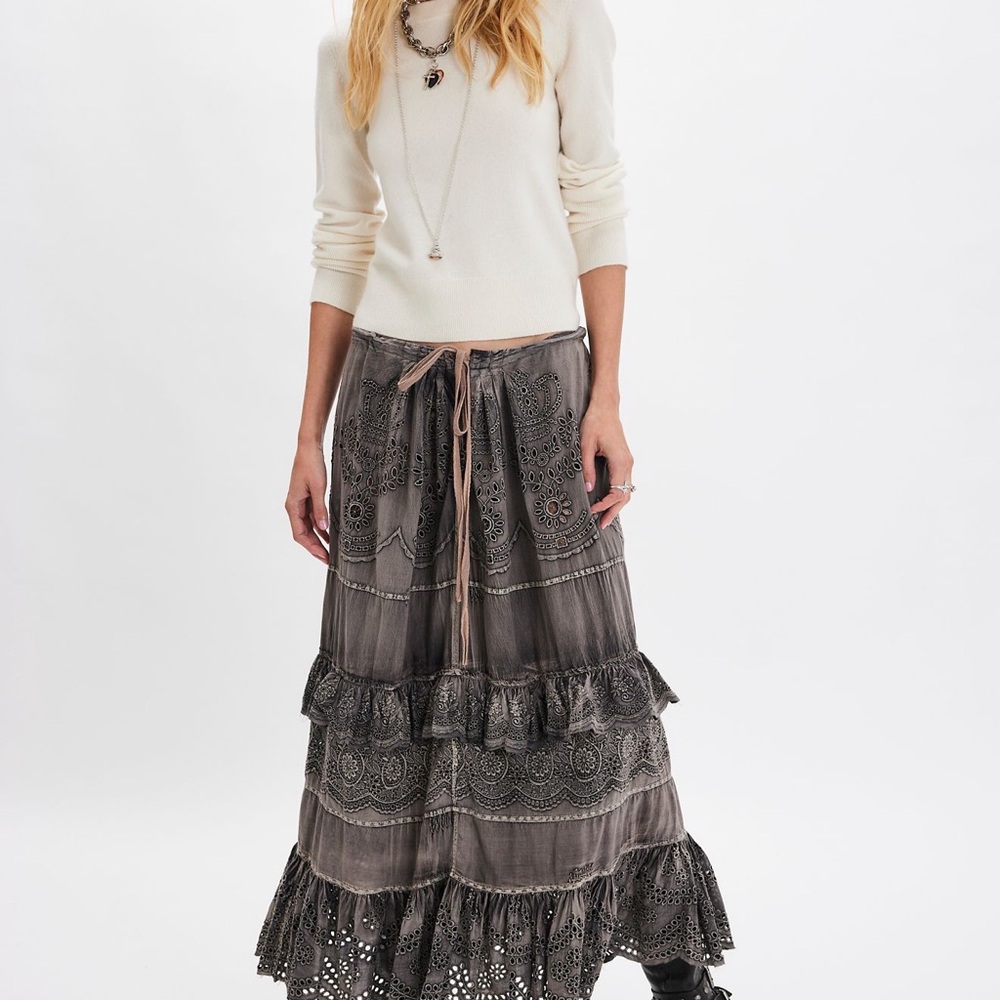 Magnolia Pearl Pisarro Ozzy Gray Eyelet Skirt